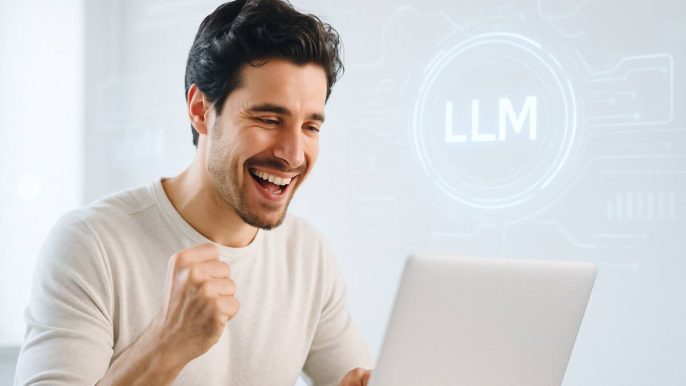 homme-utilise-llm-heureux