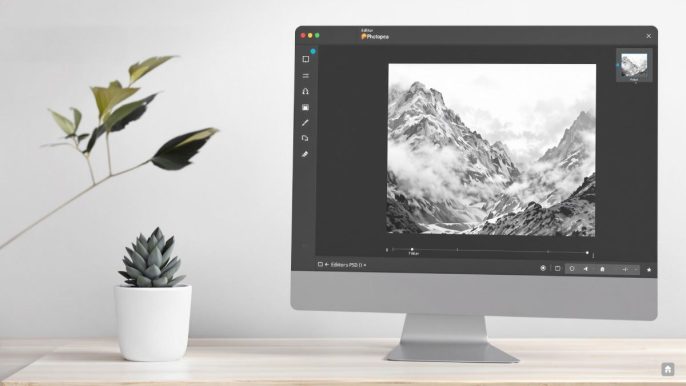 "Interface de Photopea avec un projet graphique en cours, utilisant des calques et des outils de retouche