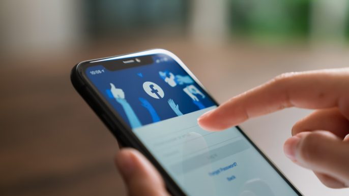 Créer une page Facebook professionnelle fait partie des meilleures stratégies marketing du moment, car Facebook est un terrain prospère pour les entrepreneurs. En effet, des différents réseaux sociaux en vogue de ces 10 dernières années, Facebook a la cote auprès des marketeurs.